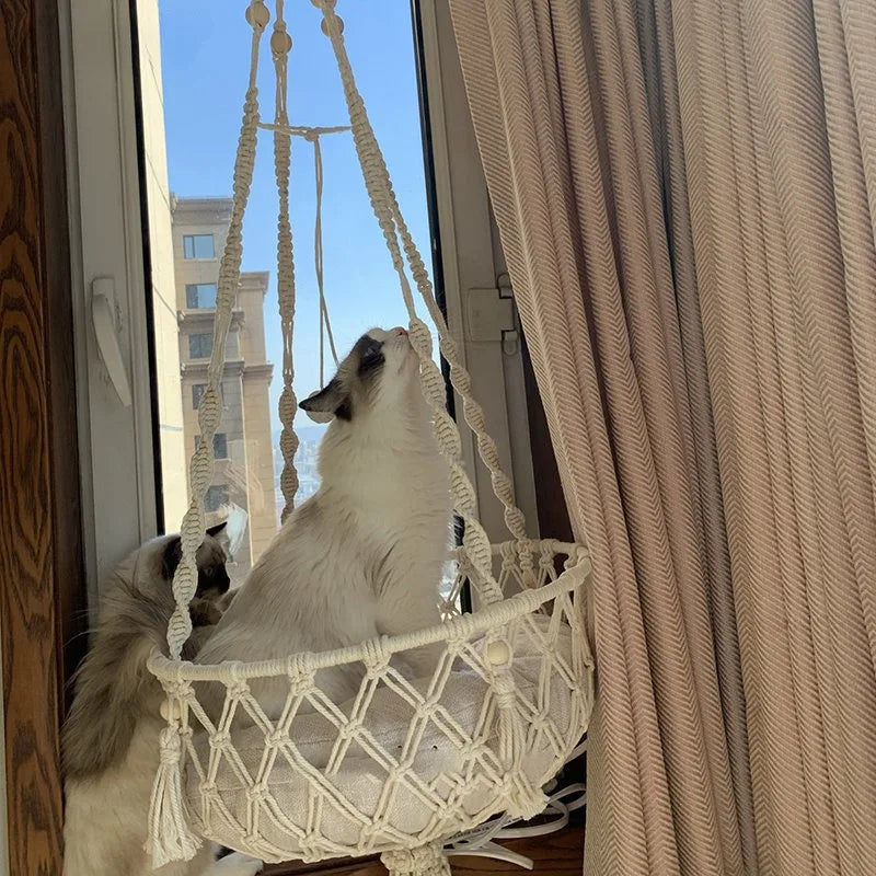 Cama Suspensa Artesanal para Gatos Estilo Rede – Pet Premium™ | Conforto Natural e Descanso Elevado